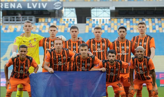 Шахтар на останніх хвилинах вирвав перемогу над Зорею – тріумвірат у турнірній таблиці УПЛ