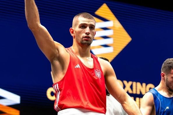 ЧС-2025 з боксу: українець Іллюша зупинився за крок від медалі