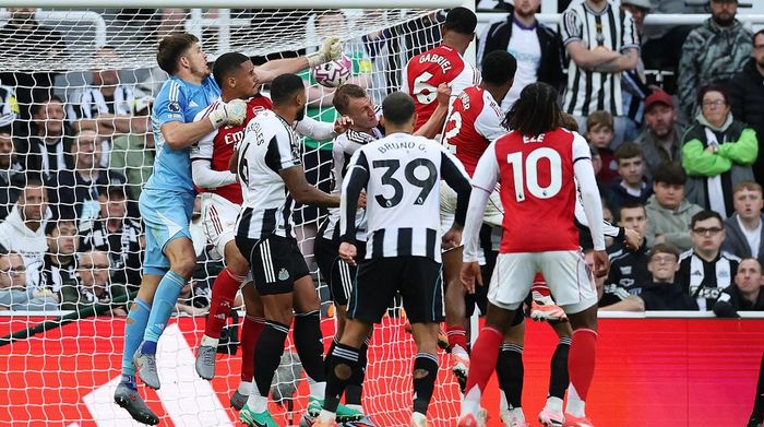 Арсенал дотиснув Ньюкасл у "війні кутових" і впритул наблизився до Ліверпуля – лондонці все перевернули за 12 хвилин  