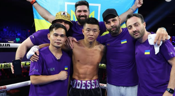 Відомий український боксер побив 43-річного ветерана й переміг вперше за рік