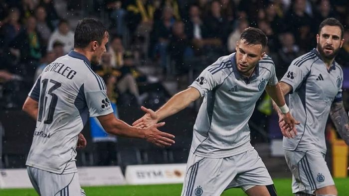 Кухаревич оформив хет-трик за Слован і вирвав для клубу перемогу 