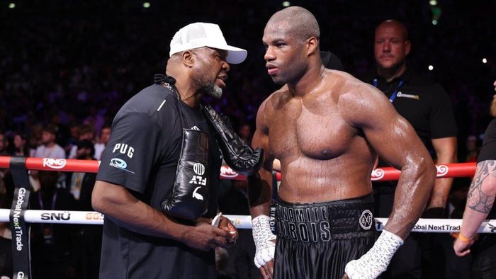 Знаменитий промоутер розкрив подробиці підготовки Дюбуа до бою з Усиком: "Цього було недостатньо"