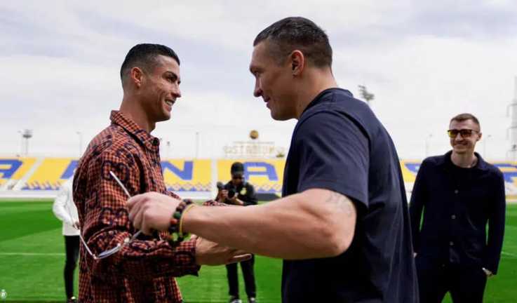 Роналду и Усик / Фото из соцсетей Роналду и Усик / Фото из соцсетей