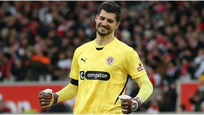 Экс-вратарь Зари установил уникальный рекорд в Бундеслиге Экс-вратарь Зари установил уникальный рекорд в Бундеслиге