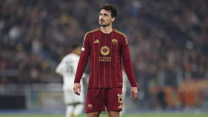 Легендарний чемпіон світу привітав Довбика з першим голом у сезоні: "Браво, мій друже"