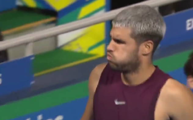 Алькарас здобув розгромну перемогу, головна сенсація знову здивував – відомі усі півфіналісти турніру в Токіо