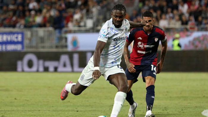 Интер без проблем обыграл Кальяри и вернулся в еврокубковую зону Интер без проблем обыграл Кальяри и вернулся в еврокубковую зону