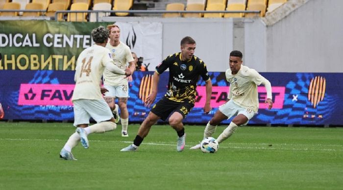 Шахтер с дублем Педринью сокрушил Рух и сбросил Динамо с вершины УПЛ