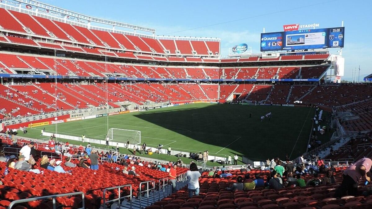 Levi's Stadium в Санта-Кларе / Фото Википедия Levi's Stadium в Санта-Кларе / Фото Википедия