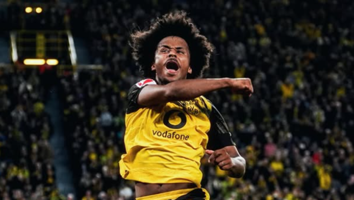 Боруссия Д с пушкой 45-миллионной суперзвезды обыграла Вольфсбург и подкралась к Баварии Боруссия Д с пушкой 45-миллионной суперзвезды обыграла Вольфсбург и подкралась к Баварии