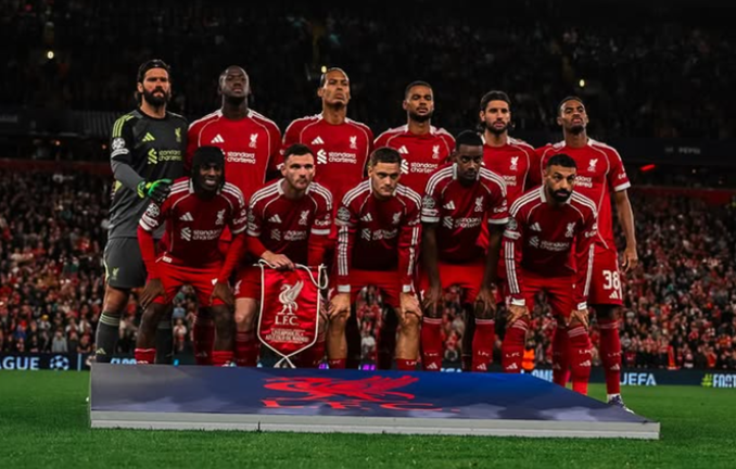Гравці Ліверпуля / Фото Ліверпуль Гравці Ліверпуля / Фото Ліверпуль