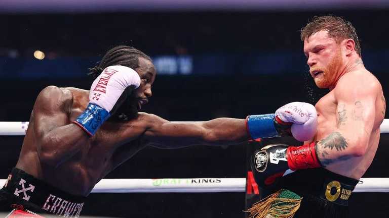 Кроуфорд – Канело / Photo by Ed Mulholland/TKO Worldwide LLC via Getty Images Кроуфорд – Канело / Photo by Ed Mulholland/TKO Worldwide LLC via Getty Images