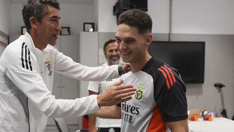 Бруну Лаже із Судаковим / Фото Бенфіка Бруну Лаже із Судаковим / Фото Бенфіка