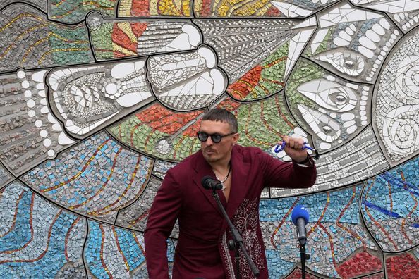 Усик пригадав чемпіонат світу з боксу в Ліверпулі зі своєю участю: "Нормально сусідів наших нагатили тут"