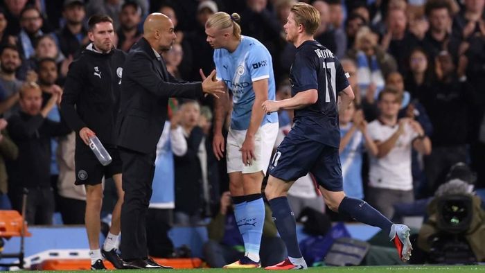 Рекордний гол Холанда й червона картка у відеоогляді матчу Манчестер Сіті – Наполі – 2:0