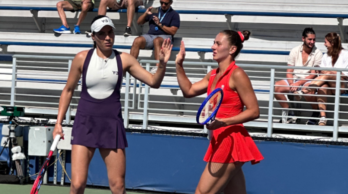 Костюк пробилась в 1/8 US Open, оформив мощную победу в парном разряде