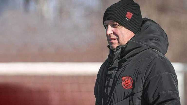 Юрий Вернидуб / ФК Кривбасс https://football24.ua/ukrayina_tag50819/ Юрий Вернидуб / ФК Кривбасс https://football24.ua/ukrayina_tag50819/