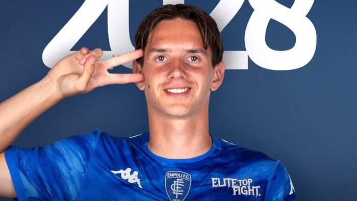 Футболист сборной Украины, который разрывает в чемпионате Италии, продлил контракт с клубом