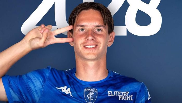 Футболист сборной Украины, который разрывает в чемпионате Италии, продлил контракт с клубом Футболист сборной Украины, который разрывает в чемпионате Италии, продлил контракт с клубом