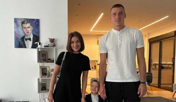 Лунин с семьей / Фото instagram.com/lunin_andrey