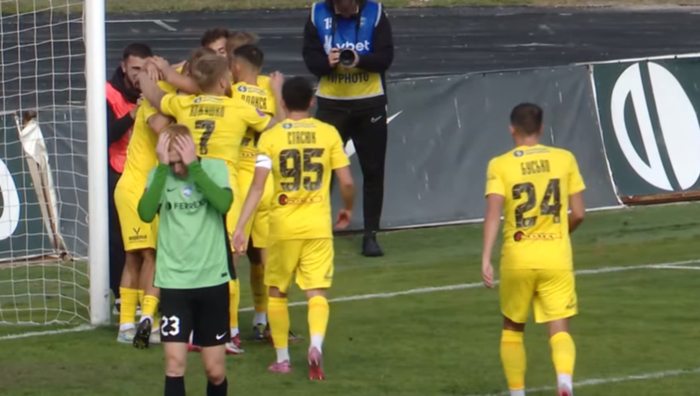 Буковина нанесла Ворскле четвертое поражение подряд и оторвалась от Черноморца на вершине Первой лиги Буковина нанесла Ворскле четвертое поражение подряд и оторвалась от Черноморца на вершине Первой лиги