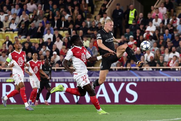 Ліга чемпіонів: дубль Холанда не врятував Сіті від фіаско, Борусія Д розгромила Атлетік, тріумф Наполі