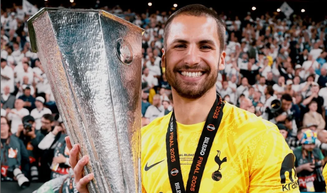 Переможець Ліги Європи завершив футбольну кар'єру в 27 років – відома причина