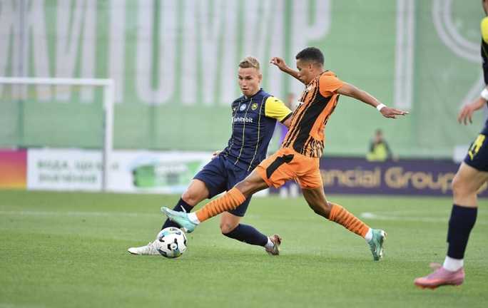 Металіст 1925 - Шахтар / Фото УПЛ