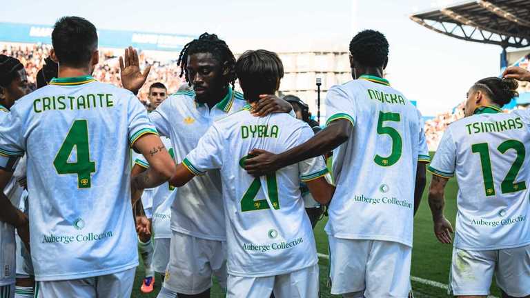 Гравці Роми / Фото ФК Рома Гравці Роми / Фото ФК Рома