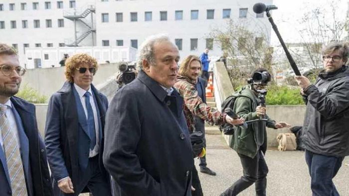 Скандальний екс-президент УЄФА неоднозначно висловився про систему VAR