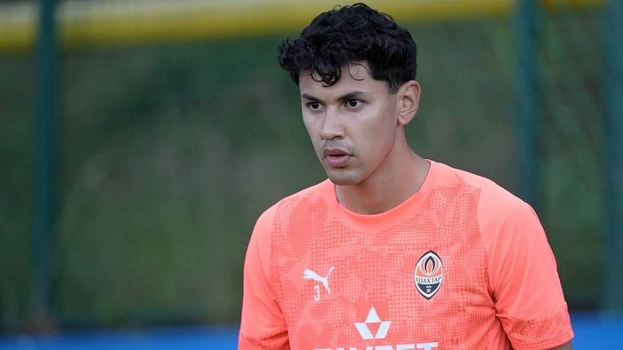 Шахтар прокоментував виклик свого гравця на матч проти росії в москві