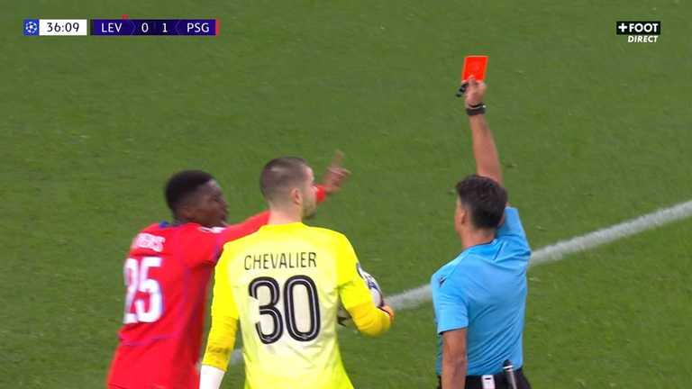 Байєр – ПСЖ / Скріншот Байєр – ПСЖ / Скріншот