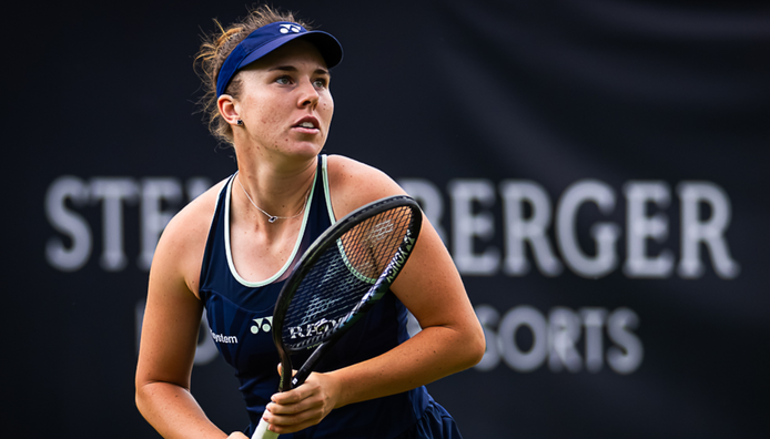 Зіркова тенісистка ефектно помстилась росіянці й стала першою чвертьфіналісткою тисячника в Китаї