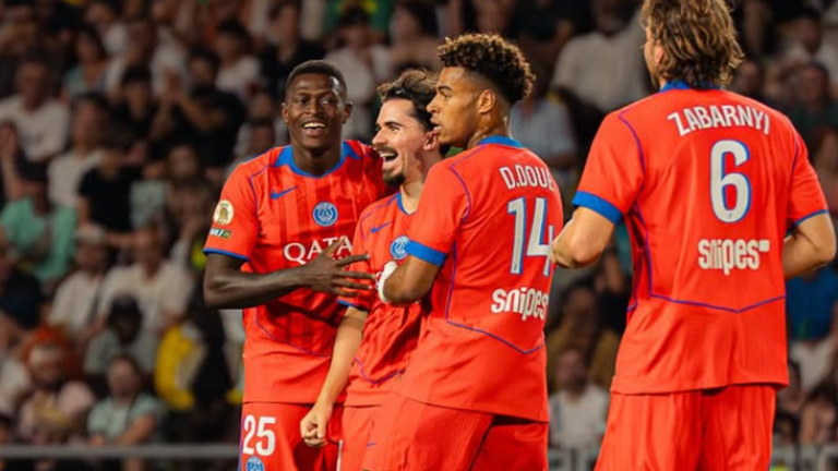 Гравці ПСЖ / Фото з соцмереж клубу Гравці ПСЖ / Фото з соцмереж клубу