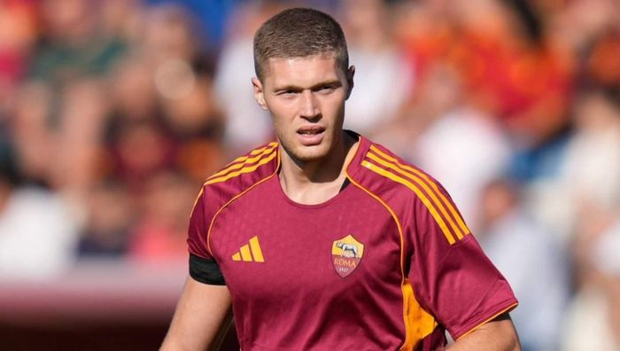 Довбык забил через 8 минут после выхода на замену и помог Роме победить, Ювентус прервал черную полосу Довбык забил через 8 минут после выхода на замену и помог Роме победить, Ювентус прервал черную полосу