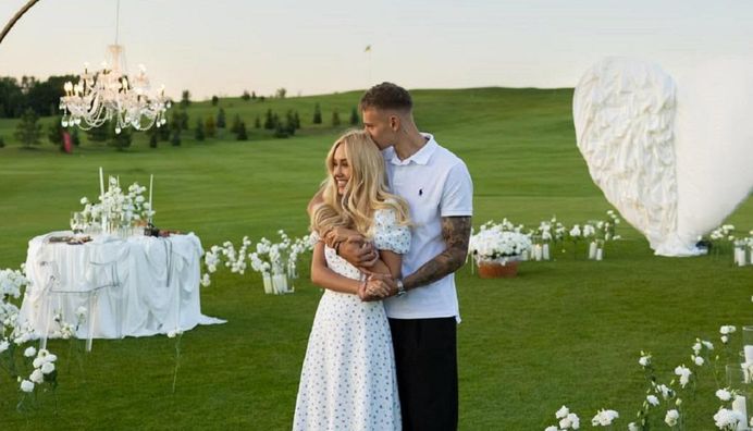 Бражко мог тайно жениться на амбассадорке Шахтера – фанаты отыскали красноречивые знаки