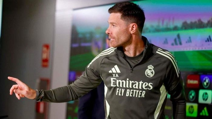 Реал – Барселона: Хабі Алонсо ледь відбився від питань про Ямаля та визначив головну силу "вершкових" в Ель Класіко