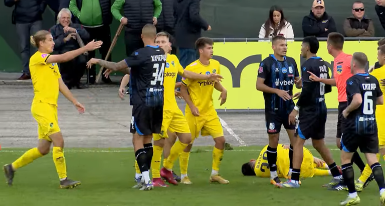 Прикарпаття – Чорноморець / Скріншот