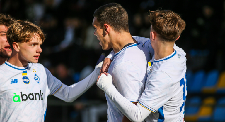 Гравці Динамо U-19 / Фото ФК Динамо Гравці Динамо U-19 / Фото ФК Динамо