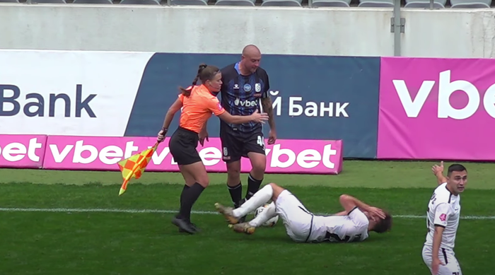 Ракицкий повторил легендарное изъятие Зидана в Первой лиге, а Черноморец в меньшинстве потерял очки (ФОТО)