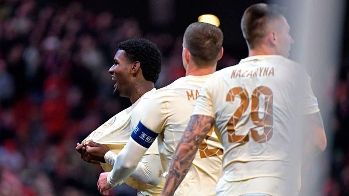 Привоз Элиаса и дебютный гол ценного новичка в видеообзоре матча Абердин –Шахтер – 2:3