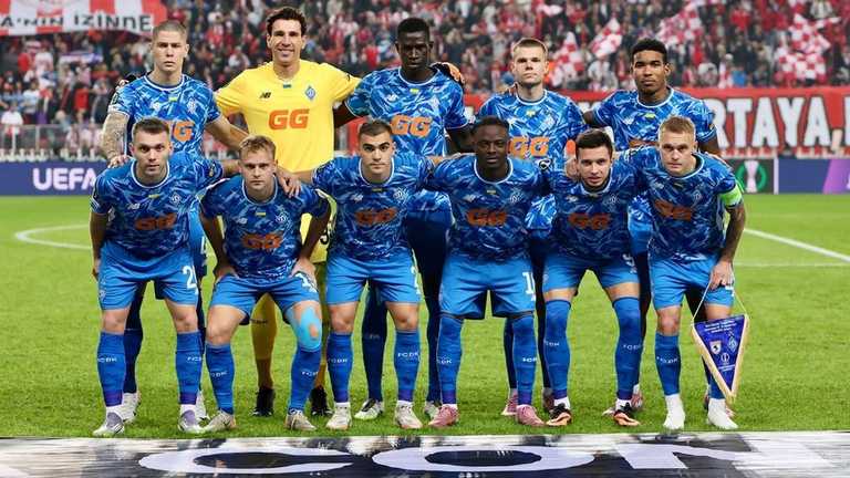 Гравці Динамо / Фото київського клубу Гравці Динамо / Фото київського клубу