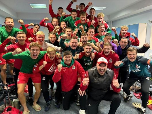 Шедевральний гол зі штрафного у відеоогляді матчу Кубка України Локомотив – Нива В – 1:0