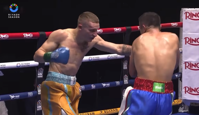 Лозан прикро поступився у півфіналі Гран-прі WBC у Ер-Ріяді – боксер зазнав першої поразки у кар'єрі