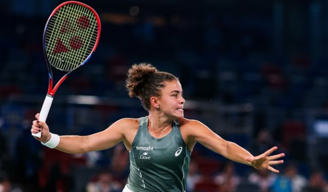 Паоліні викинула зіркову росіянку і зіграє з кривдницею Стародубцевої в 1/4 Нінбо