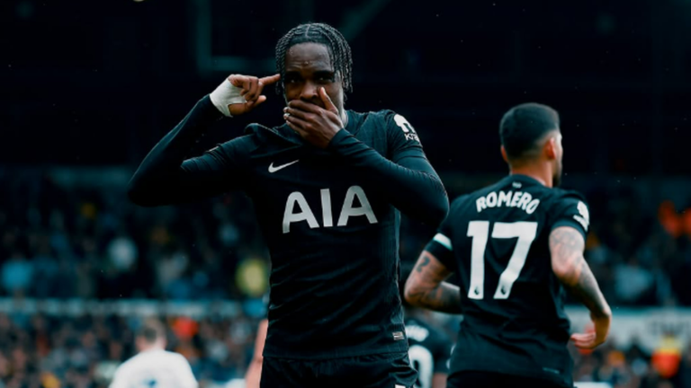 Лідс – Тоттенхем 1:2 / Фото instagram.com/spursofficial/ Лідс – Тоттенхем 1:2 / Фото instagram.com/spursofficial/