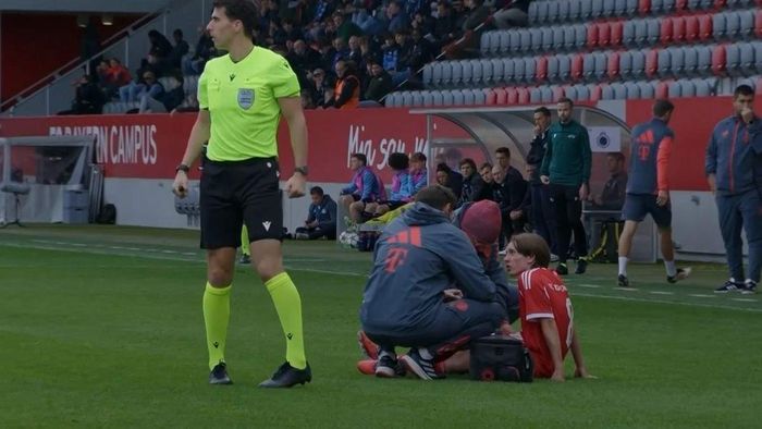 Український гравець Баварії зазнав сенсаційної поразки в Лізі чемпіонів і травмувався