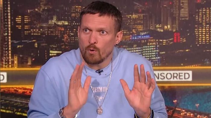 Усик розповів, з якою країною себе пов'язує в майбутньому та де будуть проживати його діти