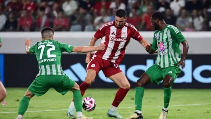 Яремчук за 2 хвилини оформив дубль в Кубку Греції – українець відзначився шедевром, Олімпіакос влаштував погром (ВІДЕО)