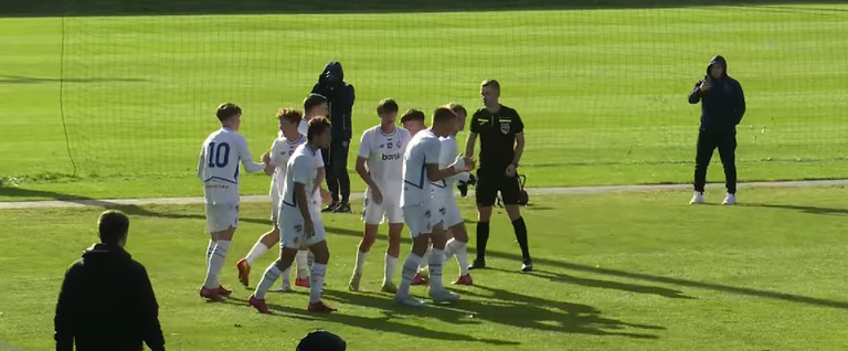 Игроки Динамо U-19 / Скриншот